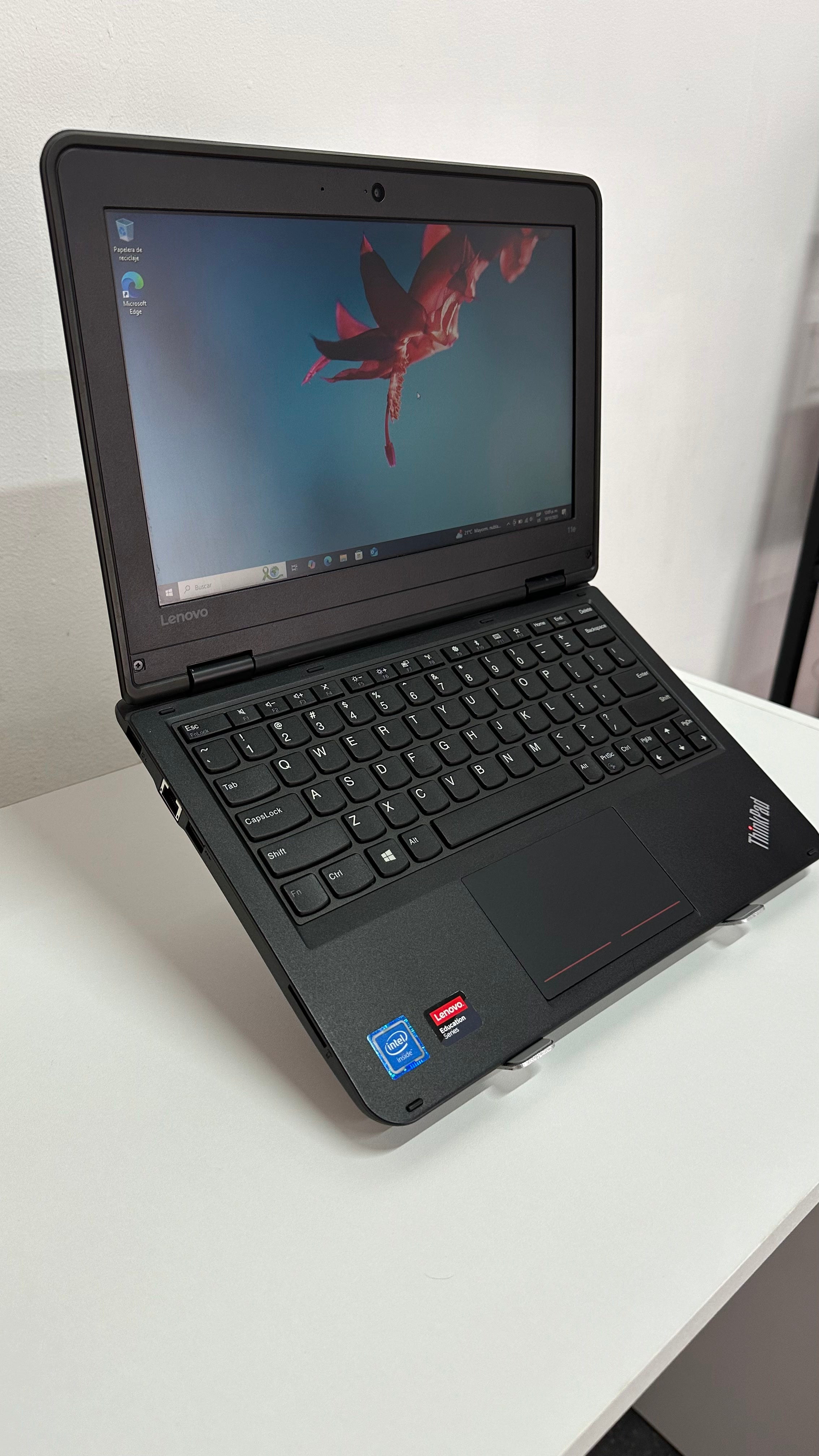 Lenovo Thinkpad 11e